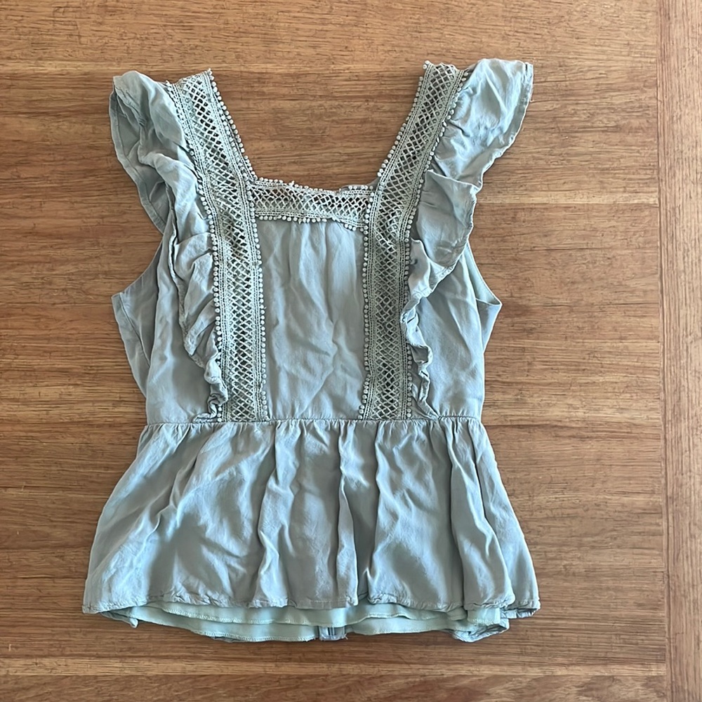 Green open back crop tank top size XS